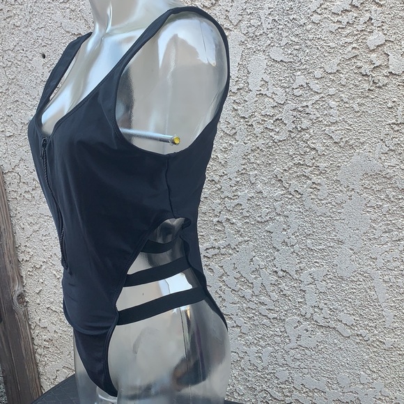 SHEIN 👙 - Picture 2 of 8